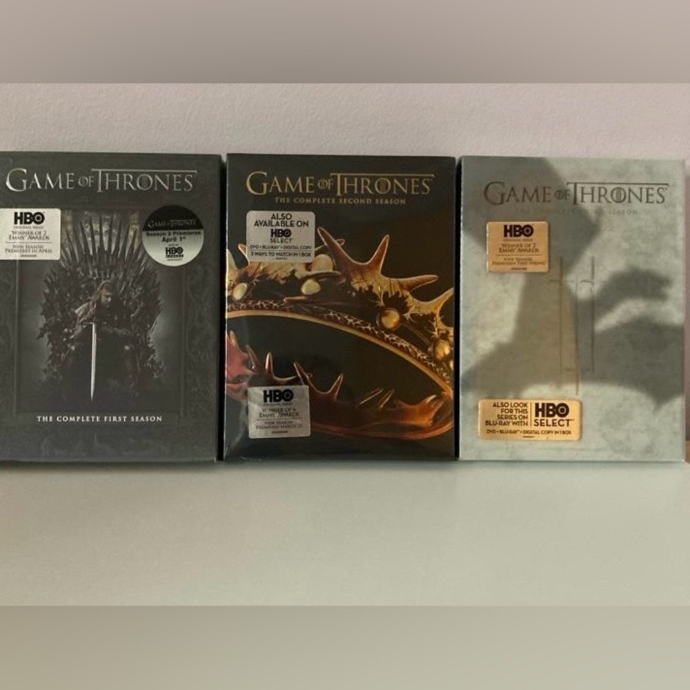 Game of Thrones - Seasons 1 - 3 DVD Box Sets (new / sealed) - Picture 2 of 8